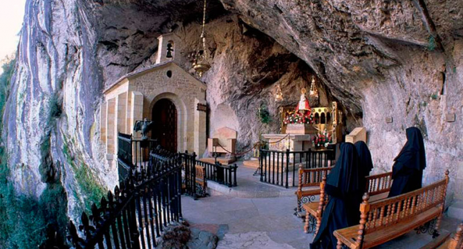 Grotte Sainte de Covadonga (Asturies)