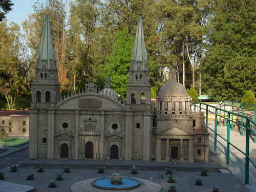 Кафедральный собор Гвадалахары в Мексике