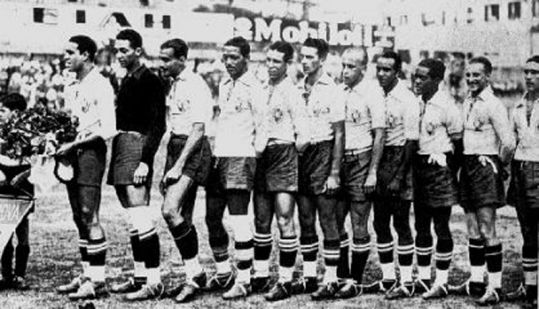 1934: Brazil 1 - 3 Tây Ban Nha