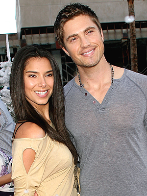 Roselyn Sánchez and Eric Winter