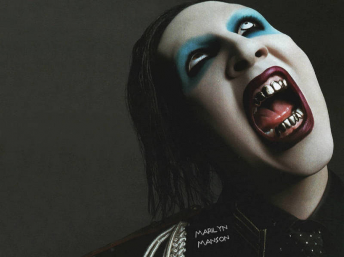 Marilyn Manson has claimed that she has smoked human bones in order to try new experiences in an interview