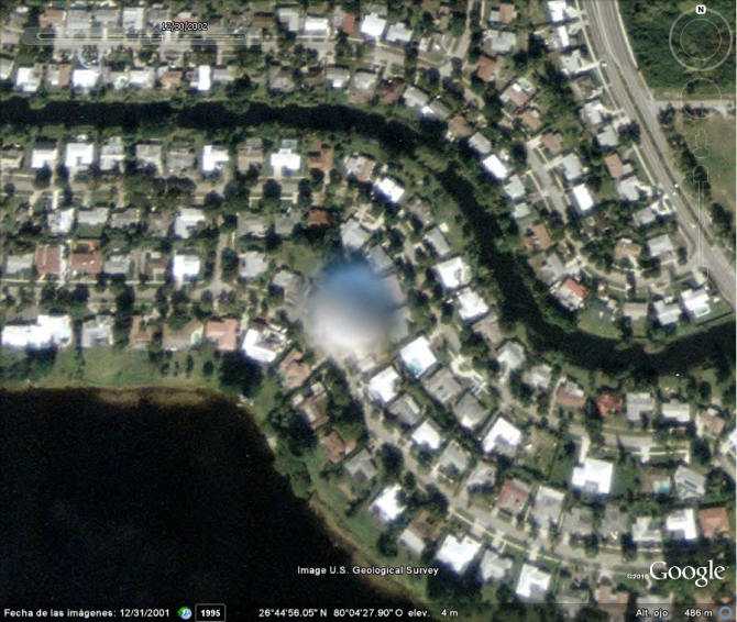 Ein UFO? (WEST PALM BEACH, FLORIDA) 2002