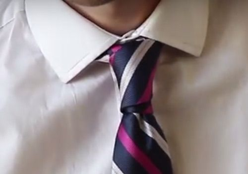 The tie knot Principe Alberto