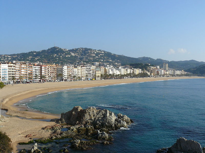 Bãi biển Lloret de Mar (Girona)
