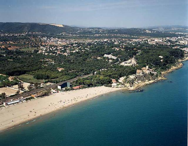 Bãi biển Punta de la Guineu / Roc de Sant Gaietà de Roda de Bara (Tarragona)
