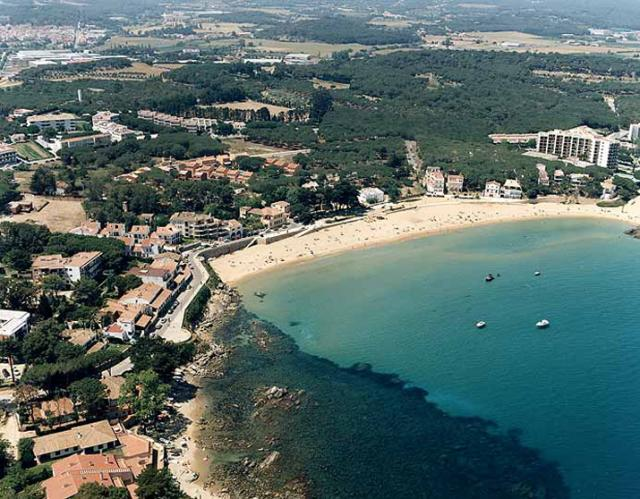 Het strand van La Fosca in Palamós (Girona)
