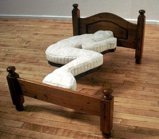 Formowane łóżko