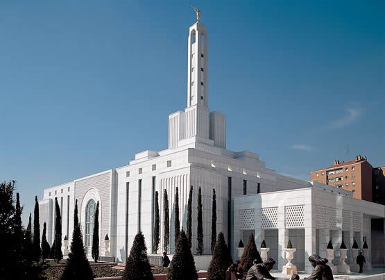 Chrám Madridu ve Španělsku (Mormon)