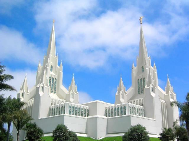 सैन डाइगो क्यालिफोर्नियाको मन्दिर (Mormon)
