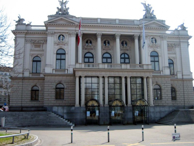 チューリッヒオペラハウス