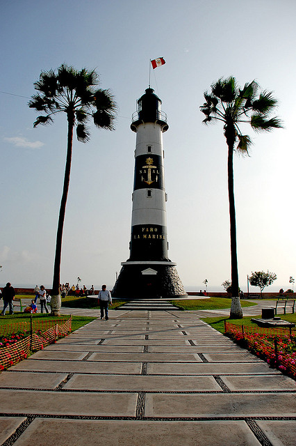 マリーナの灯台（ペルー）