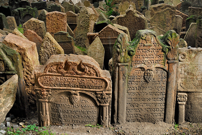 Еврейское кладбище в Праге (Чехия)