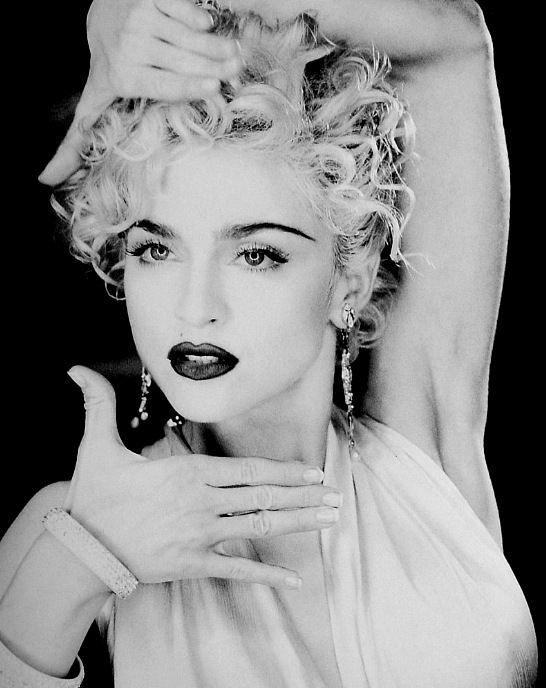 # 5 Мадонна