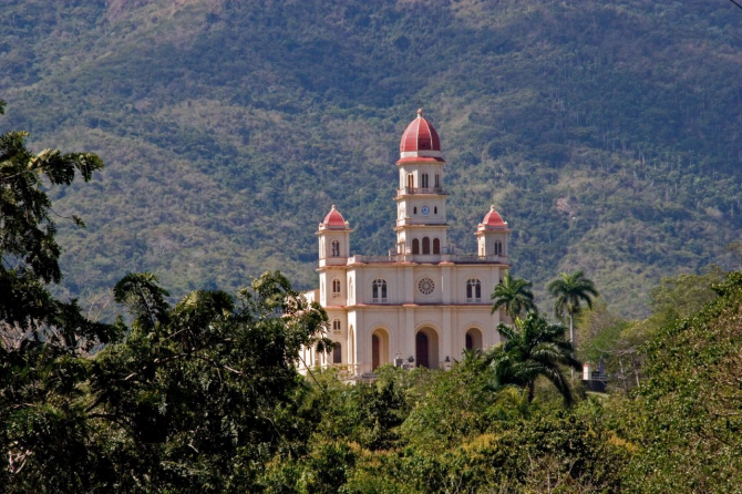 Basílica Nacional de Nossa Senhora da Caridade de El Cobre
