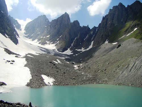 Lago Abudelauri Branco (Geórgia)