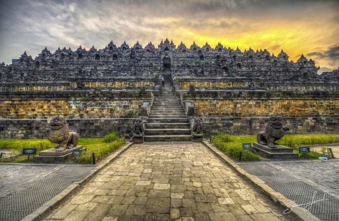 Borobudur (Indonésie)