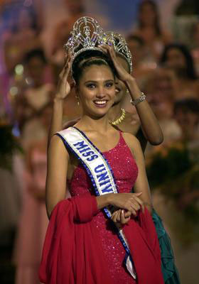 Miss Universo 2000-Índia