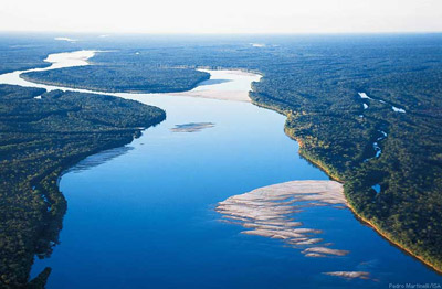 Rio Amazonas (Peru, Colômbia e Brasil)