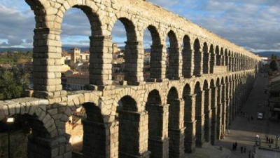 Die 10 römischen Aquädukte zu bewundern