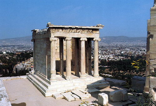 アテナニケの神殿