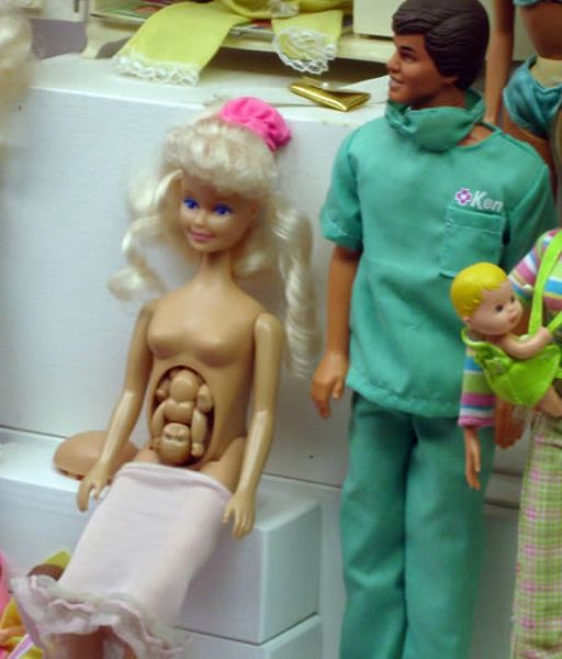 Schwangere Barbie
