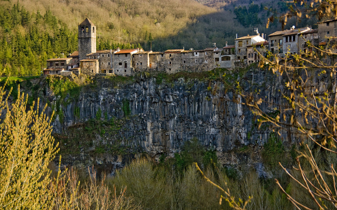 Castellfollit de la Roca（カタロニア）