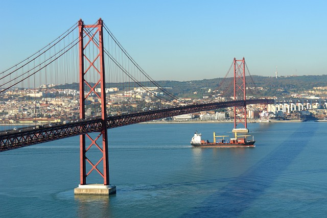 25. April Brücke (Portugal)