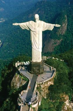 コルコバードのキリスト像（ブラジル）