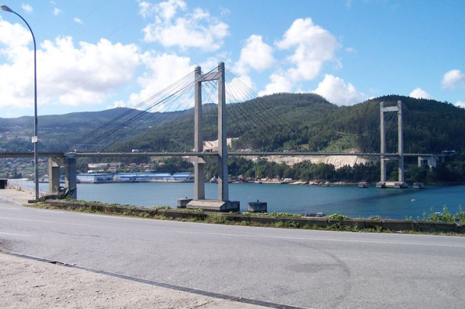 Jembatan Rande di Vigo (Spanyol)